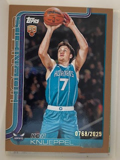 Knueppel, Kon 2025 Topps gold 768/2025 #204 ROOKIE HORNETS