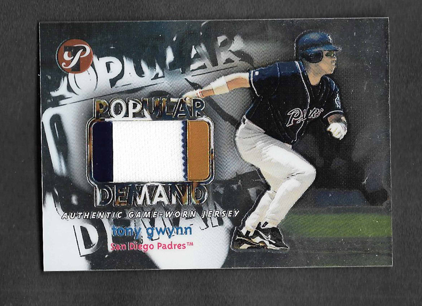 Gwynn, Tony 2002 Topps HOF popular demand jersey 500/1000 #pdtg