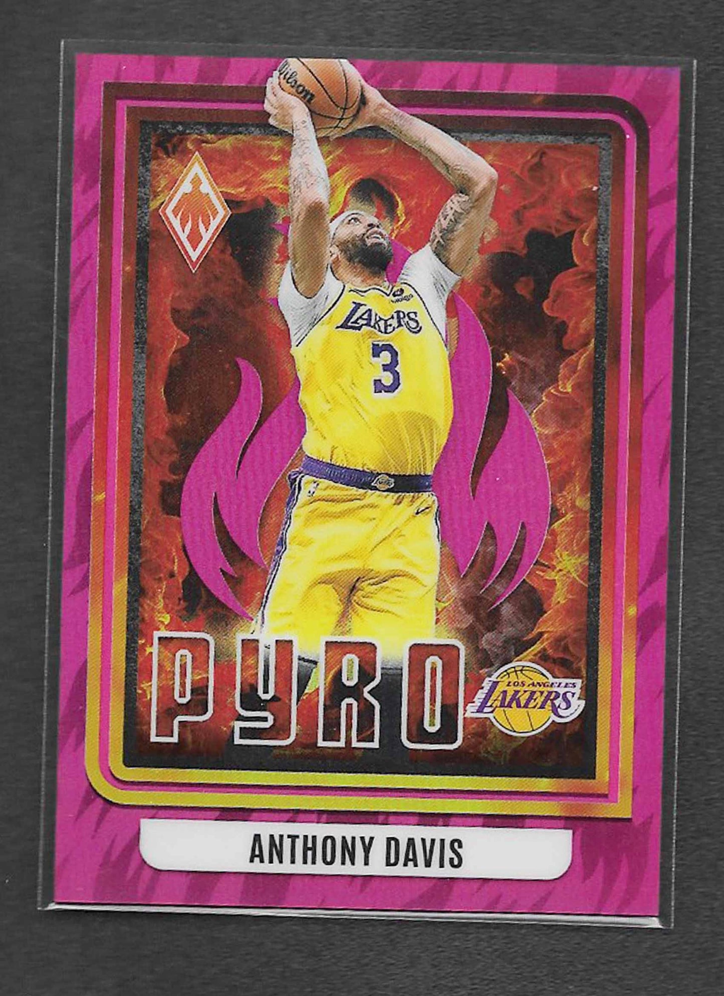 Davis, Anthony 2023 Panini Phoenix pyro pink 51/99 #7